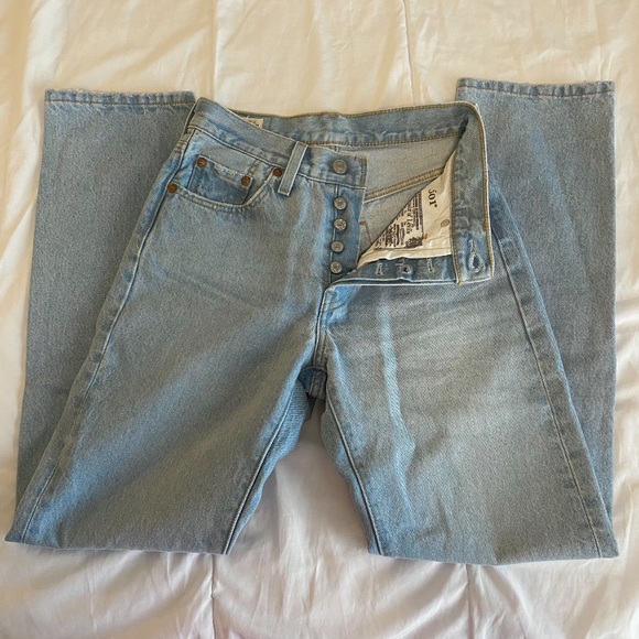Levi’s 501 jeans - Picture 1 of 5